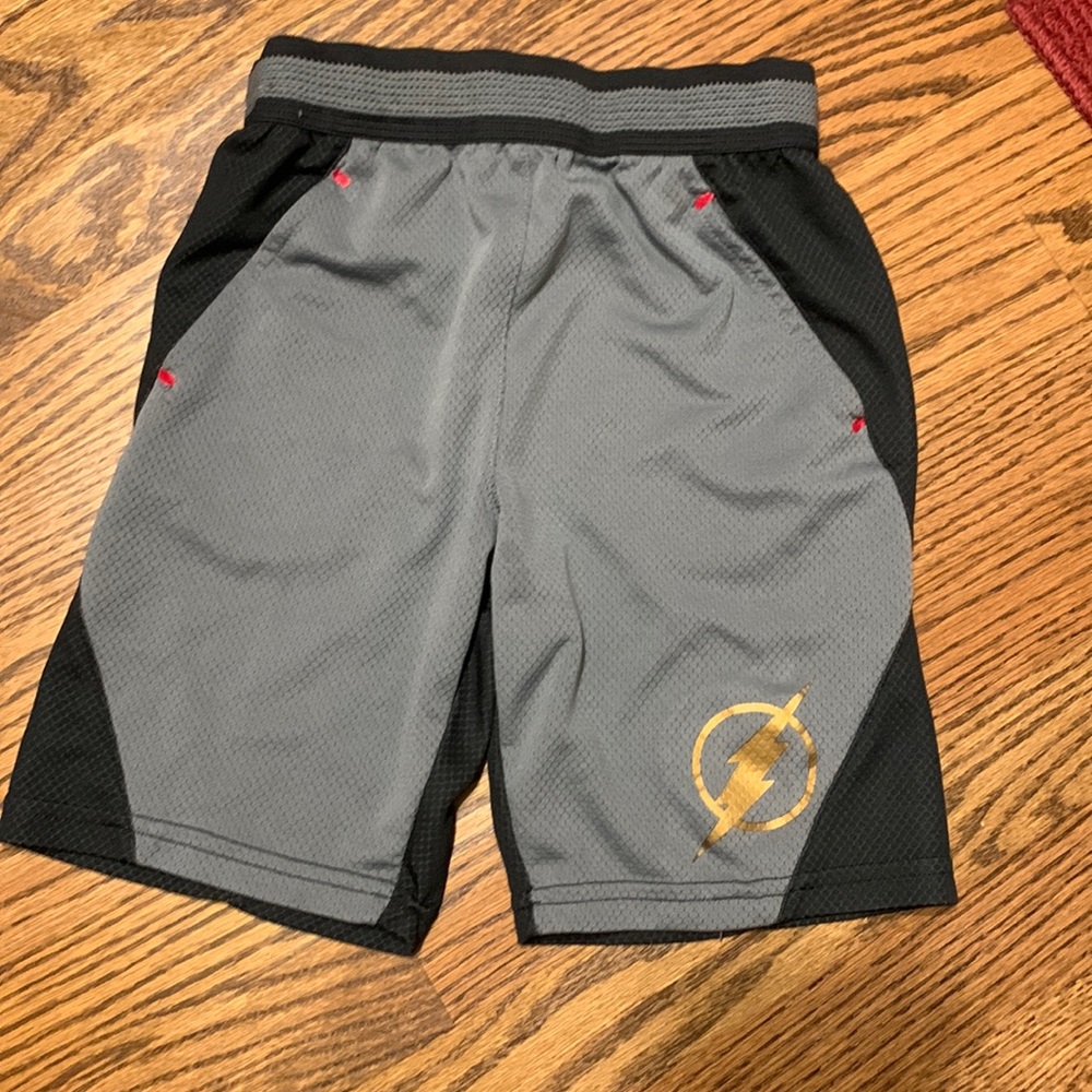 shorts with the Flash logo on leg size 6/7 pull on shorts